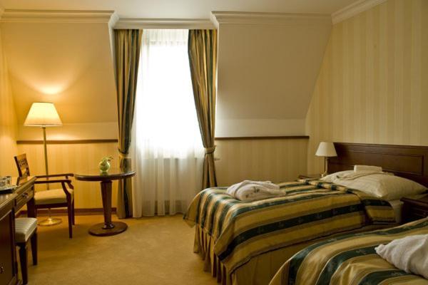 Hotel Stefanik Миява Экстерьер фото