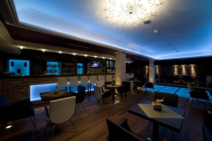 Hotel Stefanik Миява Экстерьер фото